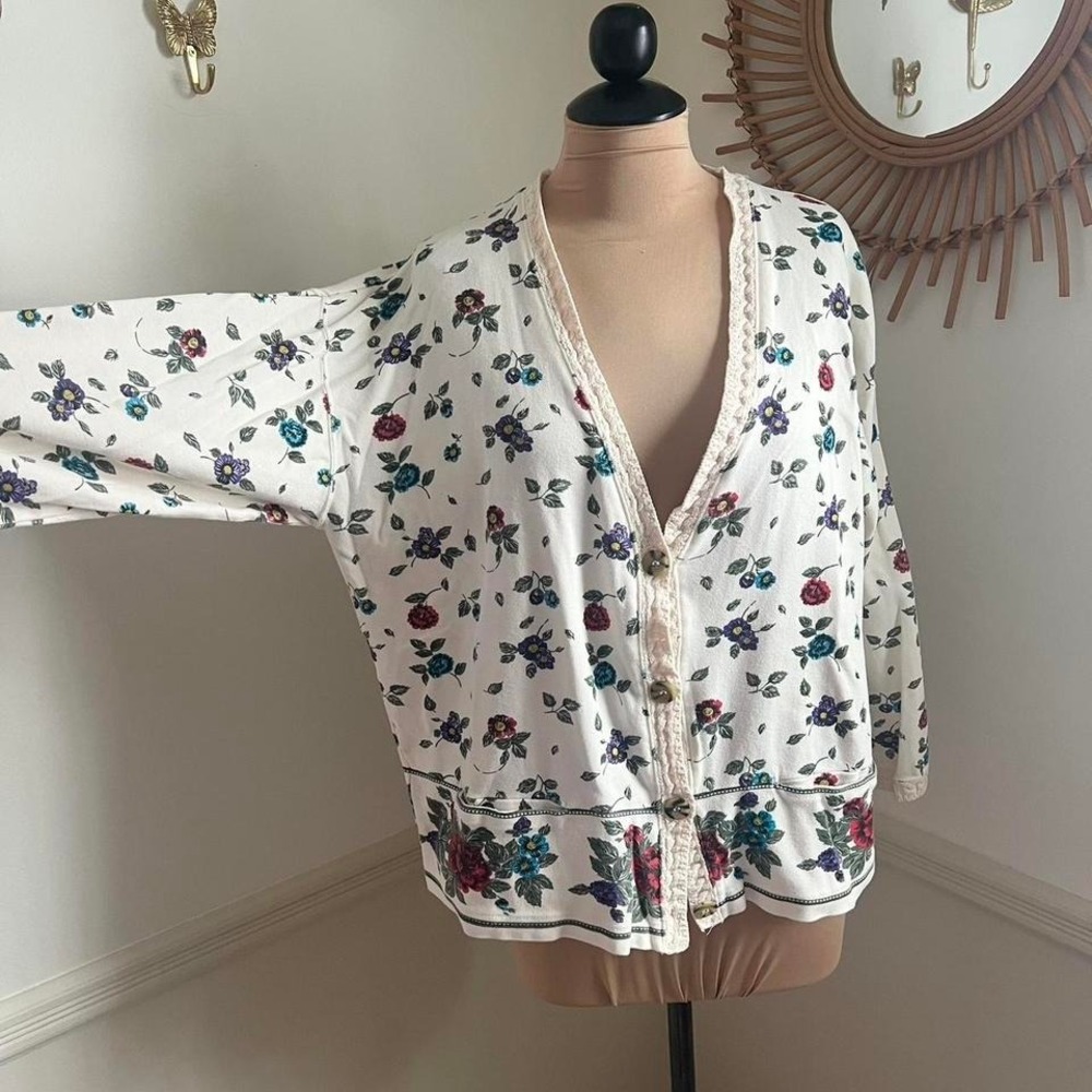 Vintage 90s Chaus Floral Rose Cardigan - Picture 2 of 6